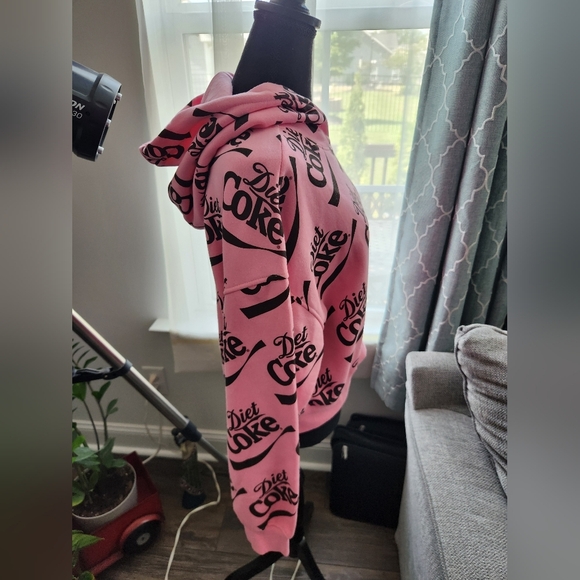 Coca Cola Pink And Black Diet Coke Graphic Long Sleeve Hoodie Juniors Medium - Picture 3 of 5